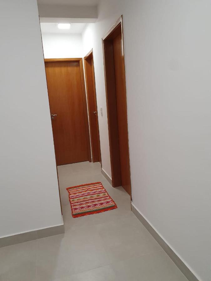 Apartamento Apto Com Armarios E Eletrodomesticos Novos