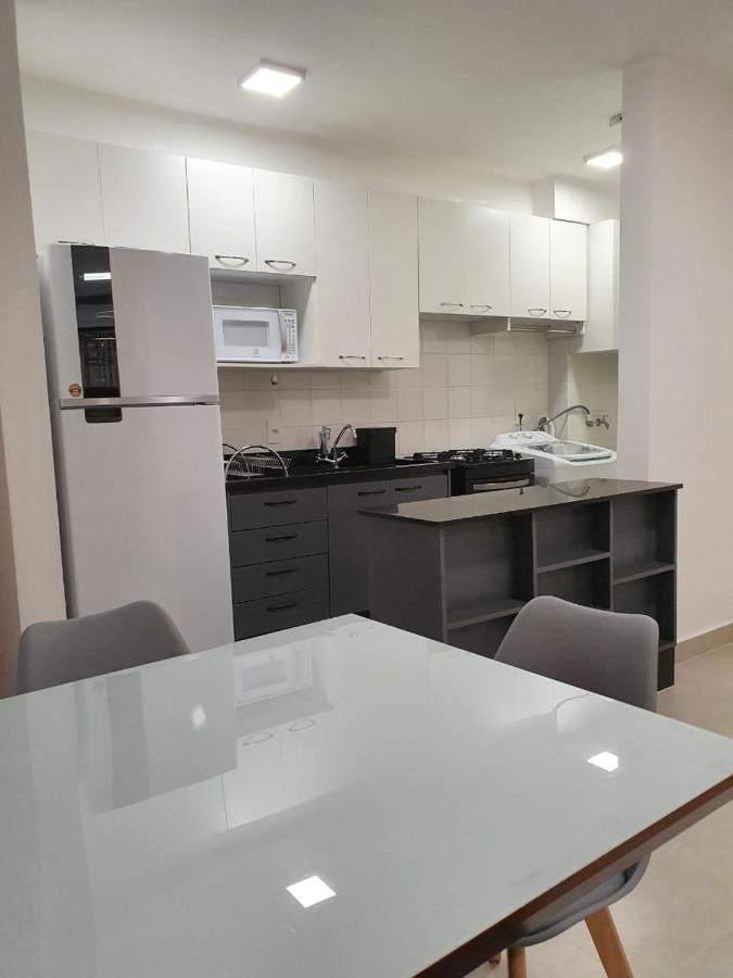Apartamento Apto Com Armarios E Eletrodomesticos Novos Cuiabá